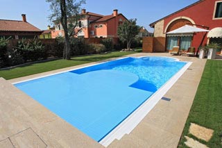 giardino con piscina Gorizia